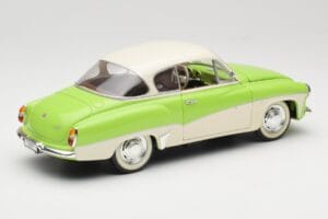 Wartburg 313 Pastel Green over Beige Revell 1:18 09018 Diecast - image 3 of 8