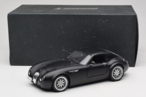 Wiesmann GT MF Matte Black Revell 1:18 WIESMANN002 Diecast - image 8 of 8