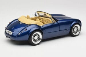Wiesmann Roadster MF3 Blue Revell 1:18 08861 Diecast - image 3 of 8