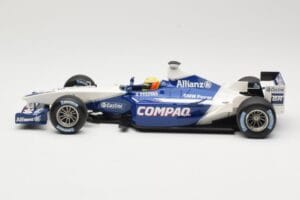 Williams FW24 BMW Launch Version 2002 Minichamps 1:18 80430139187 Diecast - image 3 of 6