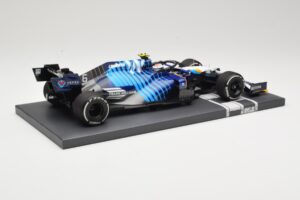 Williams Racing Mercedes FW43B #6 N. Latifi Saudi Arabian GP 2021 Minichamps 1:18 117212206 Diecast - image 3 of 6