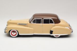Cadillac Fleetwood Series 60 Special Beige MCG 1:18 MCG18656 Diecast - image 3 of 6