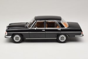 Mercedes 280 SE W108 Black Norev 1:18 183360 Diecast - image 4 of 8