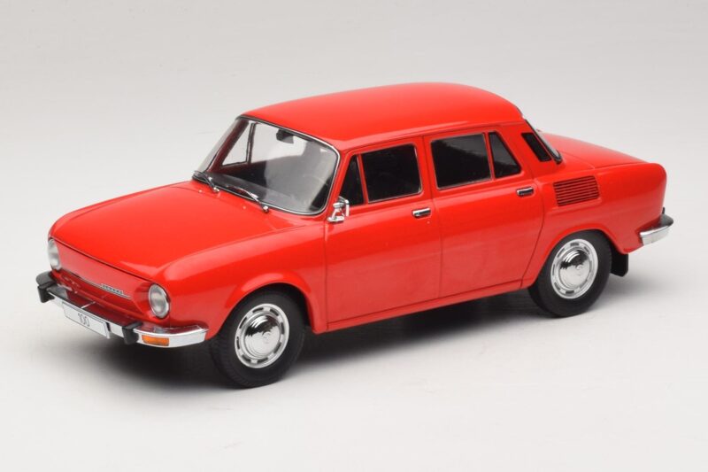 Skoda 100 Red MCG 1:18 Skoda 100 Red MCG 1:18 MCG18783 Diecast