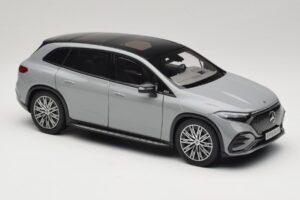 Mercedes EQS SUV X296 Manufaktur Alpine Grey NZG 1:18 B66960591 Diecast - image 6 of 8