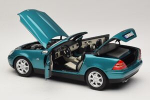 Mercedes SLK R170 Vivianite Green Norev 1:18 183021 Diecast - image 7 of 10