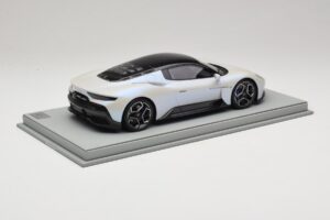 Maserati MC20 Bianco Audace BBR 1:18 P18191AMAS Resin - image 3 of 6