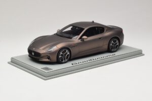 Maserati GranTurismo Trofeo Rame Folgore BBR 1:18 P18240AMAS Resin - image 2 of 7