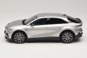 Alpine A390 GT Argent Mercure Otto 1:18 OT1318 Resin - image 3 of 6