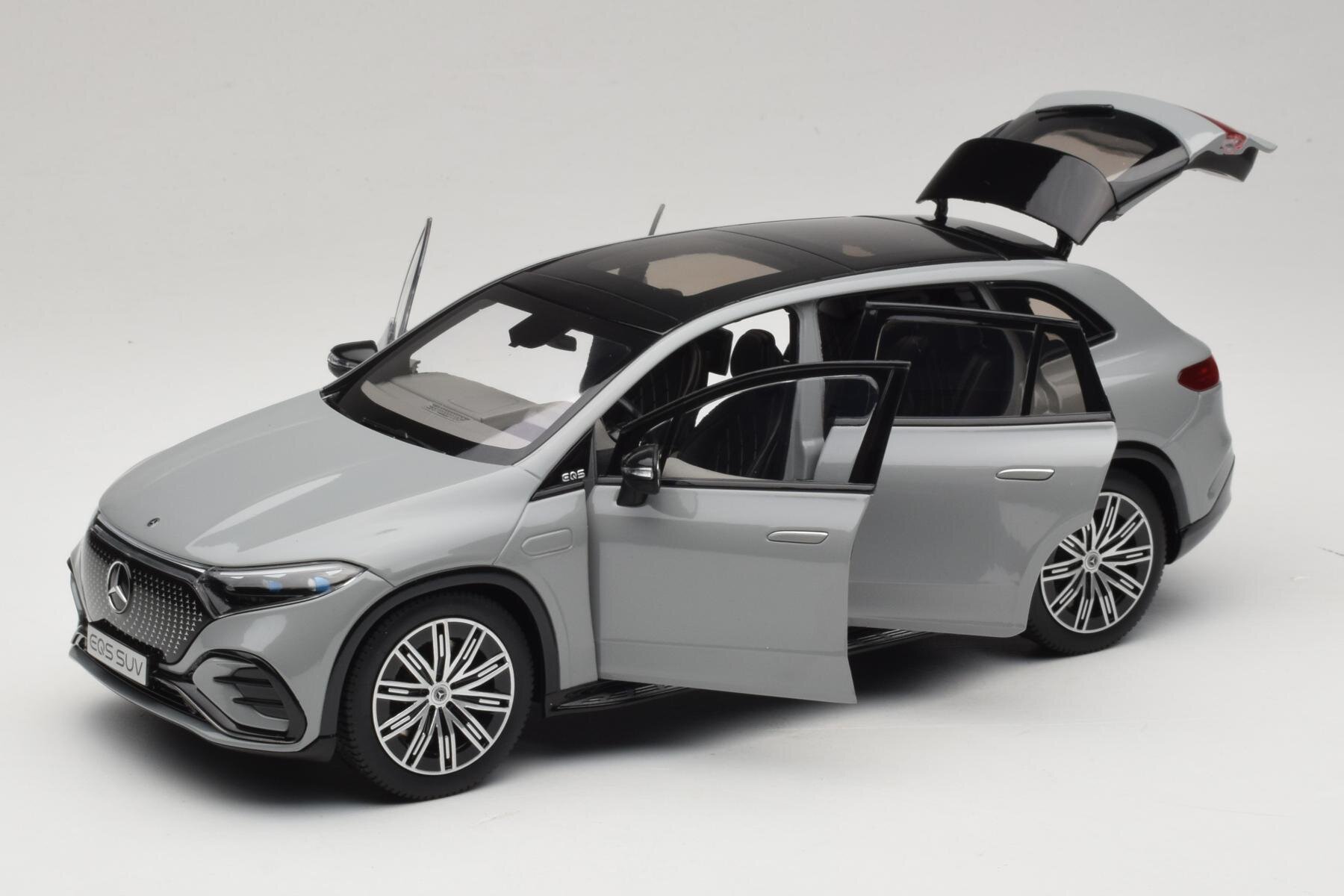 NZG Mercedes EQS SUV X296 1:18 Alpine Grey Diecast