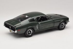 Ford Mustang GT Bullitt with Steve McQueen Figure Greenlight 1:18 12885 Diecast - image 3 of 8