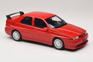 Alfa Romeo 155 GTA Stradale Alfa Red Otto 1:18 OT1132 Resin - image 4 of 6