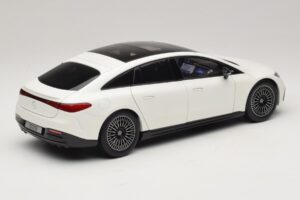 Mercedes EQS V297 Manufaktur Opalite White NZG 1:18 B66961049 Diecast - image 3 of 8