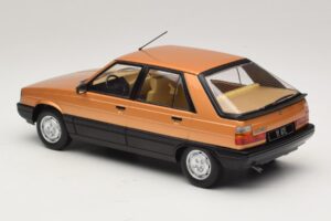 Renault 11 GTL Gold MCG 1:18 MCG18590 Diecast - image 5 of 6