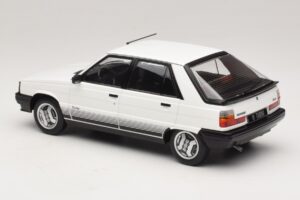 Renault 11 Turbo White MCG 1:18 MCG18589 Diecast - image 5 of 6
