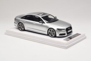 Audi S6 C7 Florett Silver Metallic IVY Merit 1:18 REMC038 Resin - image 4 of 7
