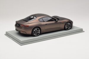 Maserati GranTurismo Trofeo Rame Folgore BBR 1:18 P18240AMAS Resin - image 3 of 7