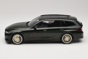 BMW Alpina B3 GT G21 Touring Alpina Green GT Spirit 1:18 GT549 Resin - image 3 of 6