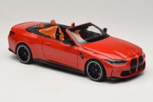 BMW M4 G83 Cabriolet Red Metallic Minichamps 1:18 110021030 Diecast - image 6 of 8