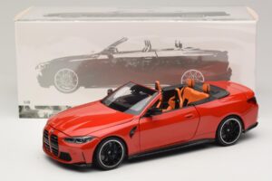BMW M4 G83 Cabriolet Red Metallic Minichamps 1:18 110021030 Diecast - image 8 of 8