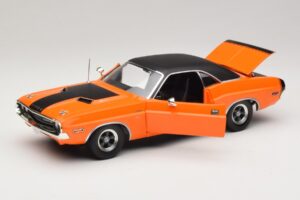 Dodge Challenger R/T Fast & Furious Darden's Car Greenlight 1:18 12846 Diecast - image 2 of 8