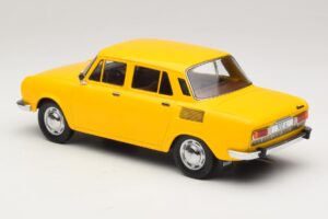 Skoda 100 L Yellow MCG 1:18 MCG18781 Diecast - image 5 of 6