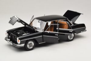 Mercedes 280 SE W108 Black Norev 1:18 183360 Diecast - image 2 of 8