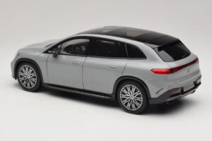 Mercedes EQS SUV X296 Manufaktur Alpine Grey NZG 1:18 B66960591 Diecast - image 7 of 8