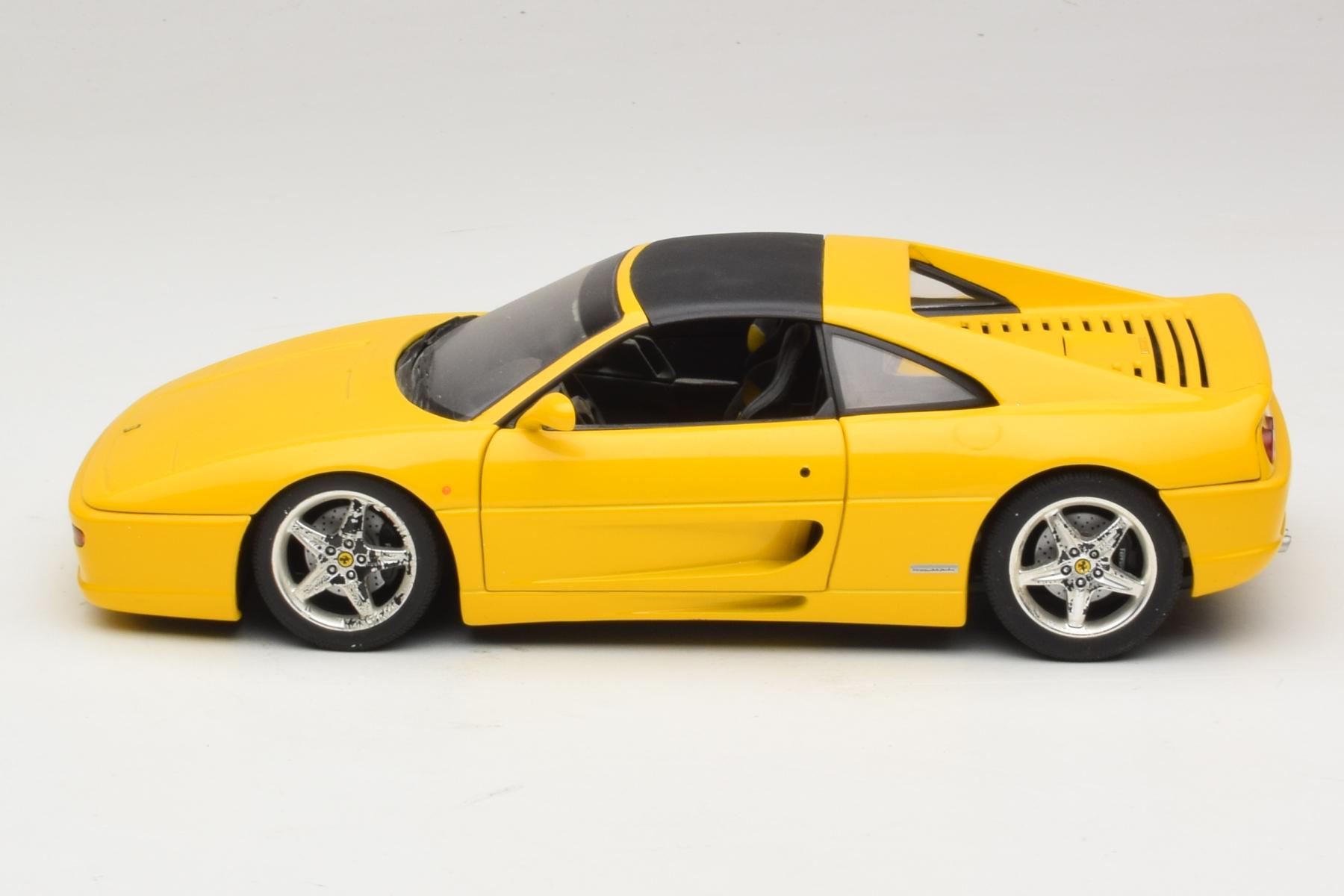 UT Models Ferrari F355 Spider 1:18 Yellow Black Roof