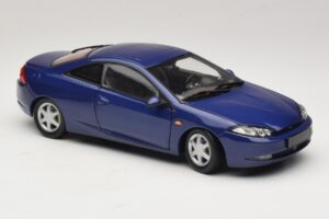 Ford Cougar Blue Action 1:18 ACTION001 Diecast - image 6 of 8