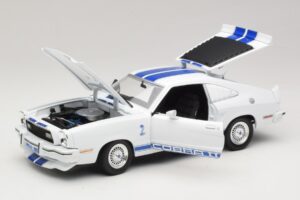 Ford Mustang II Cobra II Charlie's Angels Movie Greenlight 1:18 12880 Diecast - image 2 of 8