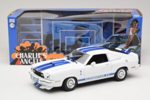 Ford Mustang II Cobra II Charlie's Angels Movie Greenlight 1:18 12880 Diecast - image 8 of 8