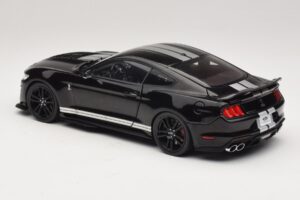 Ford Mustang Shelby GT500 S550 Black IXO 1:18 U18RDC002-FO Diecast - image 7 of 8