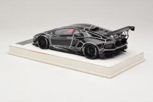 Lamborghini Aventador Liberty Walk TRON Bright Black JUC 1:18 J32-14 Resin - image 5 of 7