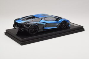 Lamborghini Revuelto Blue Black IVY Merit 1:18 REMC040 Resin - image 3 of 7