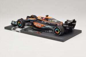 McLaren MCL36 #3 D. Ricciardo Abu Dhabi GP 2022 Minichamps 1:18 537224003 Resin - image 5 of 7