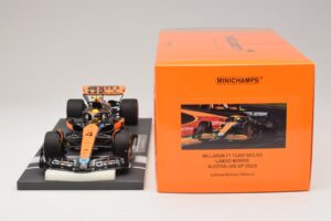 McLaren MCL60 #4 L. Norris Australian GP 2023 Minichamps 1:18 537232104 Resin - image 6 of 7