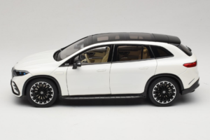 Mercedes EQS SUV X296 Manufaktur Diamond White NZG 1:18 B66960590 Diecast - image 4 of 8