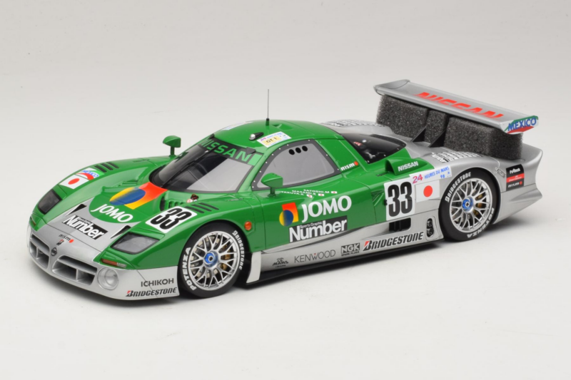 Nissan R390 GT1 #33 S. Motoyama / T. Kurosawa / M. Kageyama 24