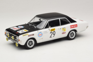 Opel Commodore A #29 J-L. Clarr / J-P. Peyroux Tour de France Automobile 1971 MCG 1:18 MCG18562R Diecast