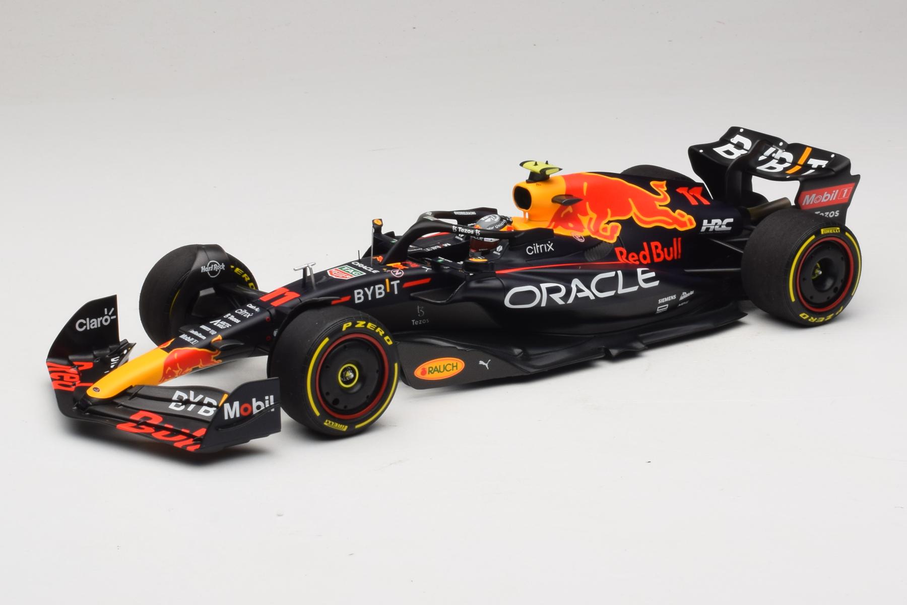 Minichamps Red Bull RB18 1:18 Perez Monaco Win 2022