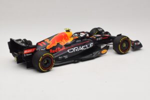 Oracle Red Bull Racing RB18 S. Perez Winner Monaco GP 2022 Minichamps 1:18 110220711 Resin - image 2 of 7