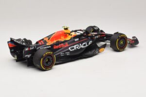 Oracle Red Bull Racing RB19 S. Perez Abu Dhabi GP 2023 Minichamps 1:18 110232311 Resin - image 2 of 7