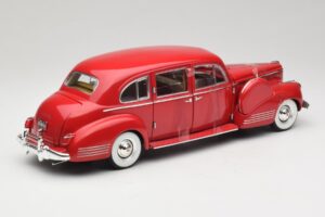Packard Super Eight One-Eighty Red Greenlight 1:18 12971 Diecast - image 2 of 6