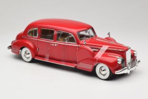 Packard Super Eight One-Eighty Red Greenlight 1:18 12971 Diecast - image 4 of 6