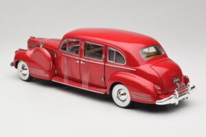 Packard Super Eight One-Eighty Red Greenlight 1:18 12971 Diecast - image 5 of 6
