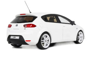 SEAT Leon Cupra R Mk2 White Otto 1:18 OT1332 Resin - image 2 of 5