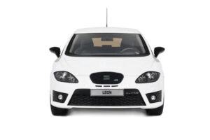 SEAT Leon Cupra R Mk2 White Otto 1:18 OT1332 Resin - image 4 of 5