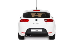 SEAT Leon Cupra R Mk2 White Otto 1:18 OT1332 Resin - image 5 of 5