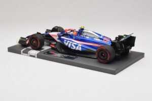 Visa Cash App RB VCARB 01 Y. Tsunoda 2024 Minichamps 1:18 117240122 Resin - image 5 of 7
